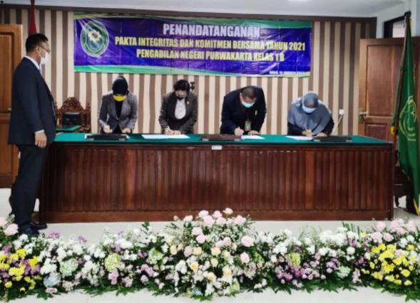 Pelaksanaan penandantanganan Pakta Integritas dan Ikrar Bersama, Rabu (13/01/2021)
