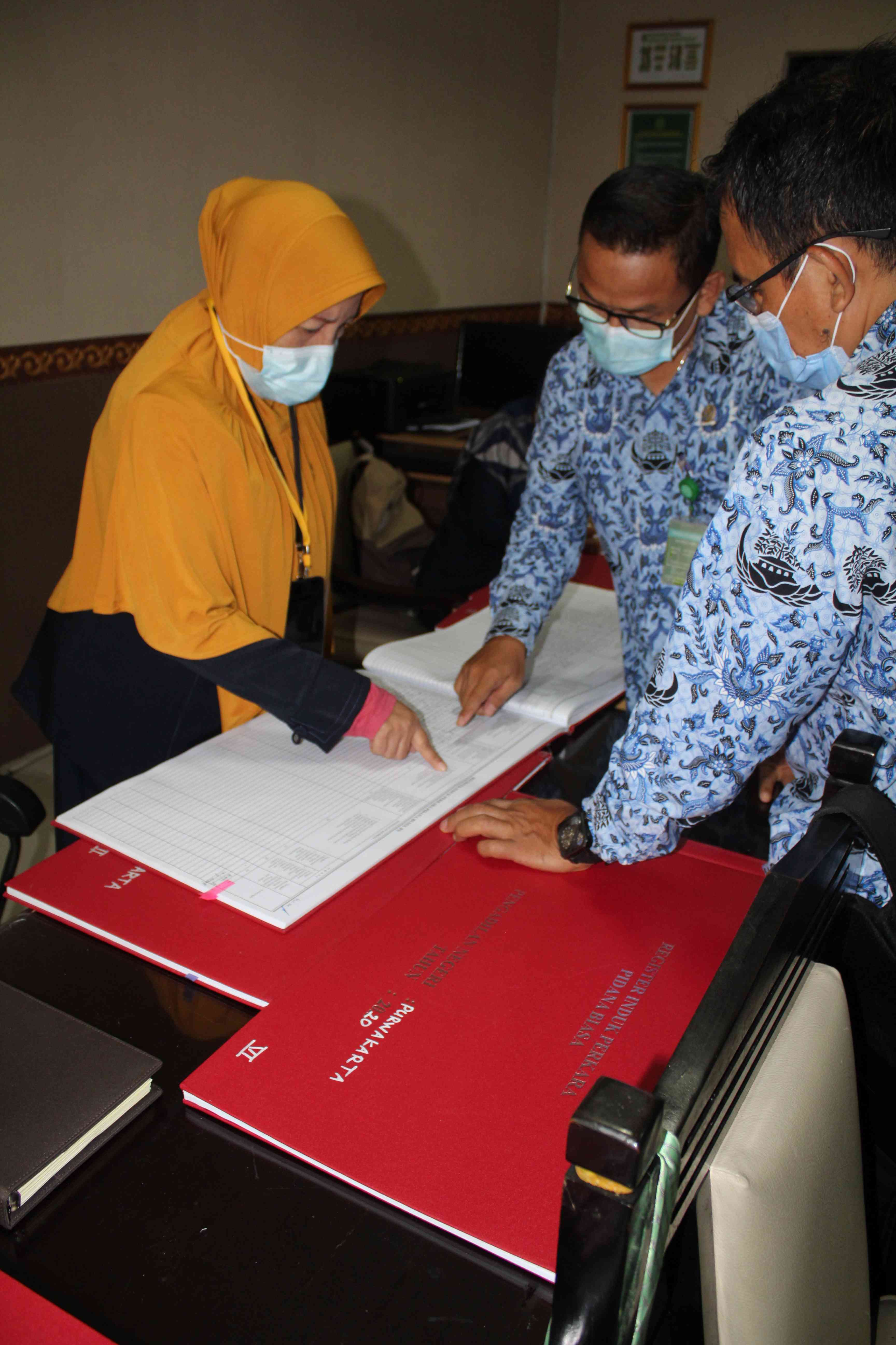 Pemeriksaan oleh Tim Auditor APM Pengadilan Tinggi Bandung